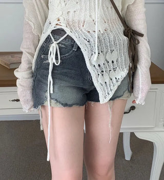 Yui's slim fit wave see-through slim long sleeve V-neck cardigan in