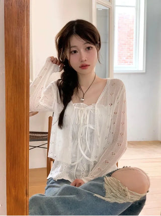 Bonita Ribbon Vintage Embroidered Flower Punching Sleeveless Banding Cotton Blouse