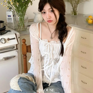 Bonita Ribbon Vintage Embroidered Flower Punching Sleeveless Banding Cotton Blouse