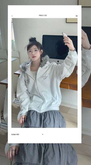 Yennie lettering fleece fur hooded zip-up