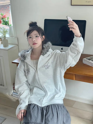 Yennie lettering fleece fur hooded zip-up