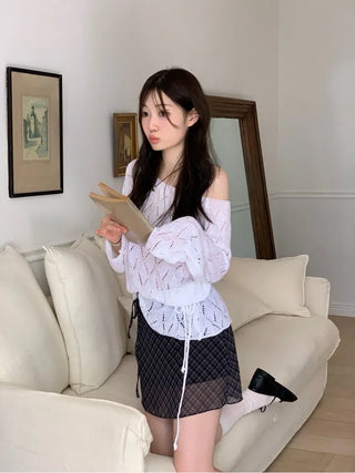 Iri Yeori Loose Fit Vintage Punching Ribbon Strap Boat Neck Long Sleeve Boucle Knit