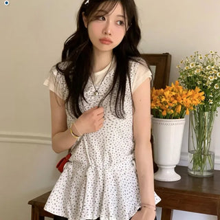 Seasoned shirring vintage flower ribbon strap sleeveless bustier layered flare mini dress