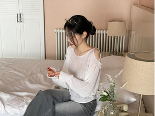 Lina Malafit Mood Ribbon Shoulder Team Loose Knit