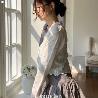 Umito Frill Vintage Flower Punching Loose Fit Wave Long Sleeve Knit Cardigan
