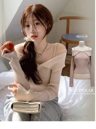 Hazel shoulder strap off-shoulder loose fit glam long sleeve rib knit