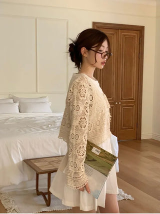 Yukia Vintage Flower Crochet Loose Fit Ribbon Strap Long Sleeve Cardigan