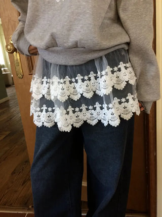 Bloomy See-Through Lace Layered Banding Skirt
