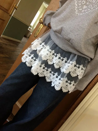 Bloomy See-Through Lace Layered Banding Skirt