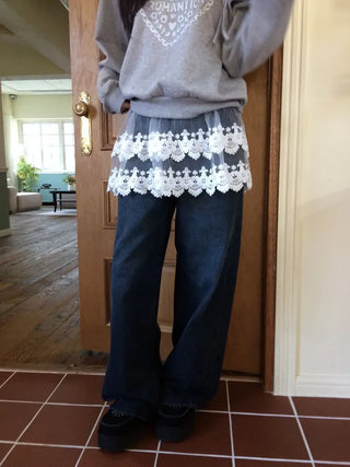 Bloomy See-Through Lace Layered Banding Skirt