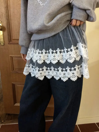 Bloomy See-Through Lace Layered Banding Skirt