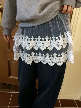 Bloomy See-Through Lace Layered Banding Skirt