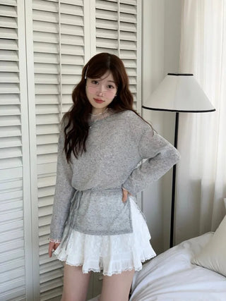 Poeni Wave Small Flower Flower Lace See-through Layered Long Sleeve T-shirt