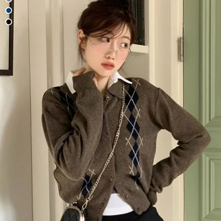 Lebon Two-tone Argyle Pattern Slim Fit Ribbed Collar Neck Cashmere Wool Knit Button Cardigan