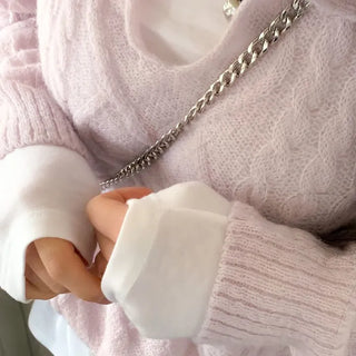 Hyphen hairy, loose-fitting collar neck, long-sleeved wool knit,