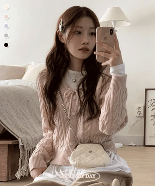Ruffle Mood Loose Fit Twisted Cable Knit Ribbon Cardigan