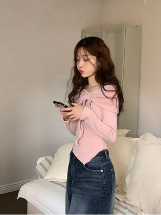 Shabby ribbon shirring loose fit off-shoulder wave long sleeve knit