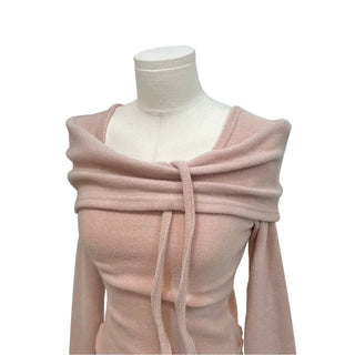 Shabby ribbon shirring loose fit off-shoulder wave long sleeve knit