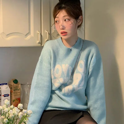 Breeze pastel loose fit two-tone lettering round neck knit