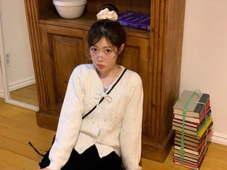 Cookie Ribbon Fisher Pearl Button Knit Long Sleeve Cardigan One Color