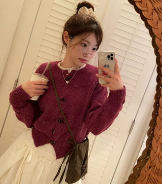 Raspberry Vintage Loose Tteokbokki Button Twisted Team Knit Cardigan