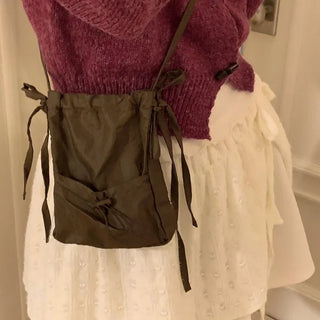 Raspberry Vintage Loose Tteokbokki Button Twisted Team Knit Cardigan