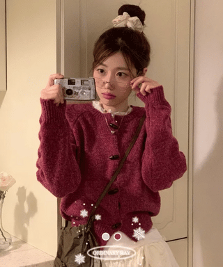 Raspberry Vintage Loose Tteokbokki Button Twisted Team Knit Cardigan