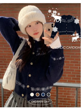 Letter Romantic Nordic Snowflake Winter Round Neck Loose Fit Wool Knit Cardigan