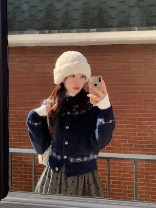 Letter Romantic Nordic Snowflake Winter Round Neck Loose Fit Wool Knit Cardigan