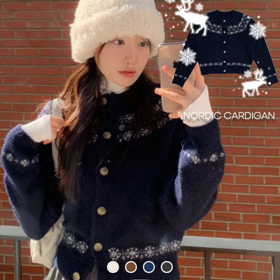Letter Romantic Nordic Snowflake Winter Round Neck Loose Fit Wool Knit Cardigan