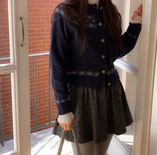 Letter Romantic Nordic Snowflake Winter Round Neck Loose Fit Wool Knit Cardigan