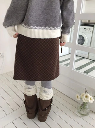 Miroa Vintage Check Banding Midi Skirt