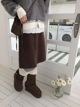 Miroa Vintage Check Banding Midi Skirt