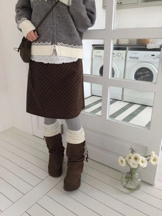 Miroa Vintage Check Banding Midi Skirt