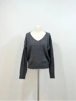 Eder Lambswool Cable Twist V-Neck Loose Fit Knit