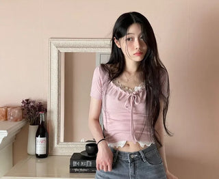 Yuka lace V-neck slit wave trim sleeveless one color