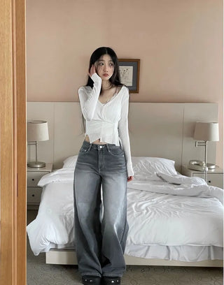 Lily's Two-Way Button V-Neck Golji Cardigan