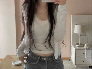 Lily's Two-Way Button V-Neck Golji Cardigan