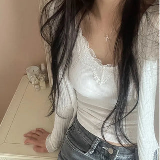 Lily's Two-Way Button V-Neck Golji Cardigan