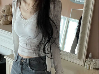 Lily's Two-Way Button V-Neck Golji Cardigan