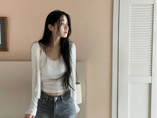 Lily's Two-Way Button V-Neck Golji Cardigan