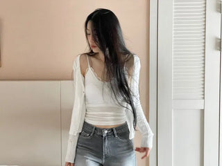 Lily's Two-Way Button V-Neck Golji Cardigan