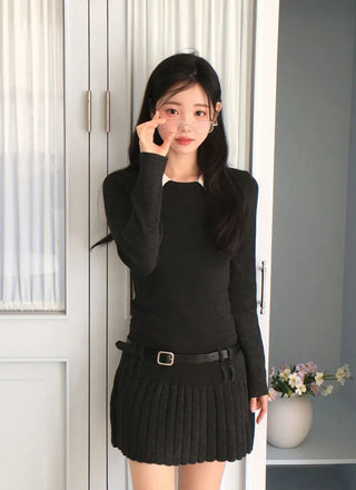 Aira pleated collar neck belt one-piece set