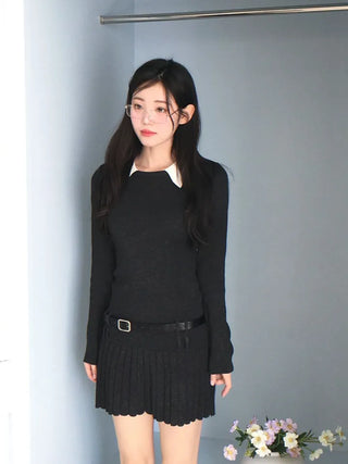 Aira pleated collar neck belt one-piece set