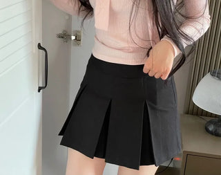 Minu Pintuck Pleated Mini Skirt Pants /2 Sizes