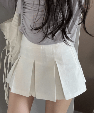 Minu Pintuck Pleated Mini Skirt Pants /2 Sizes