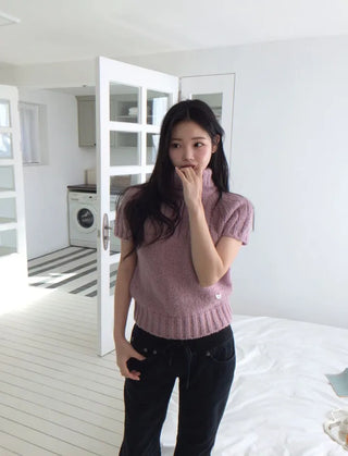 Petal Heart Point Turtleneck Polar Knit T-Shirt