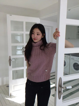 Petal Heart Point Turtleneck Polar Knit T-Shirt
