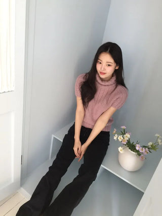 Petal Heart Point Turtleneck Polar Knit T-Shirt