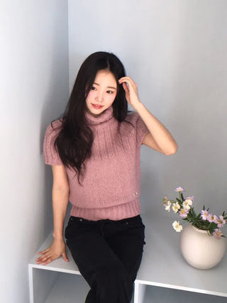 Petal Heart Point Turtleneck Polar Knit T-Shirt